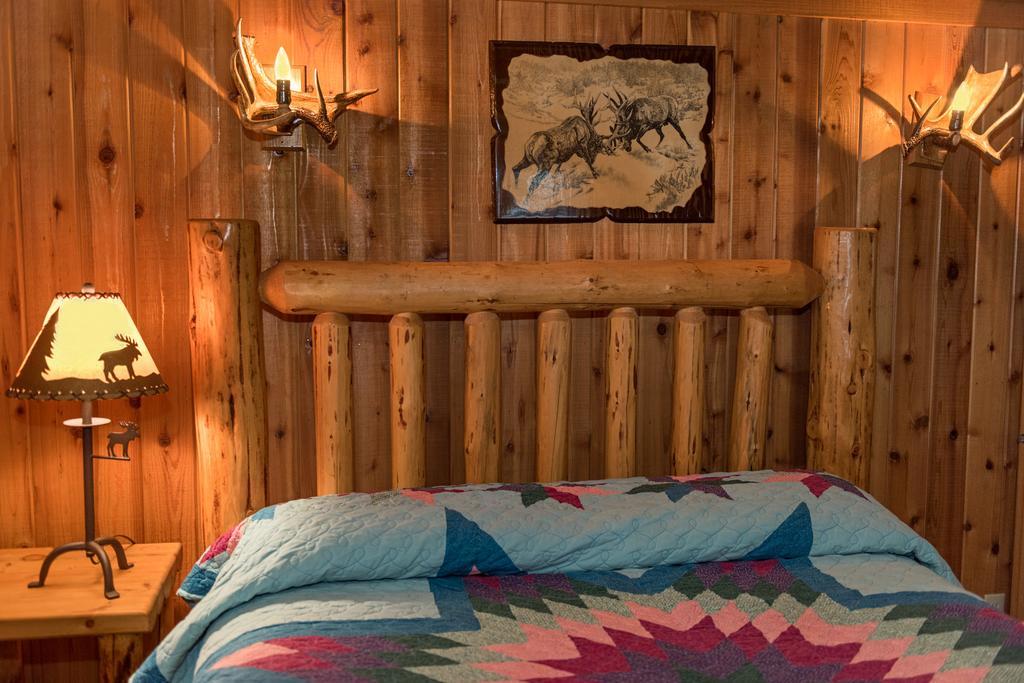 Western Pleasure Guest Ranch Sandpoint Buitenkant foto