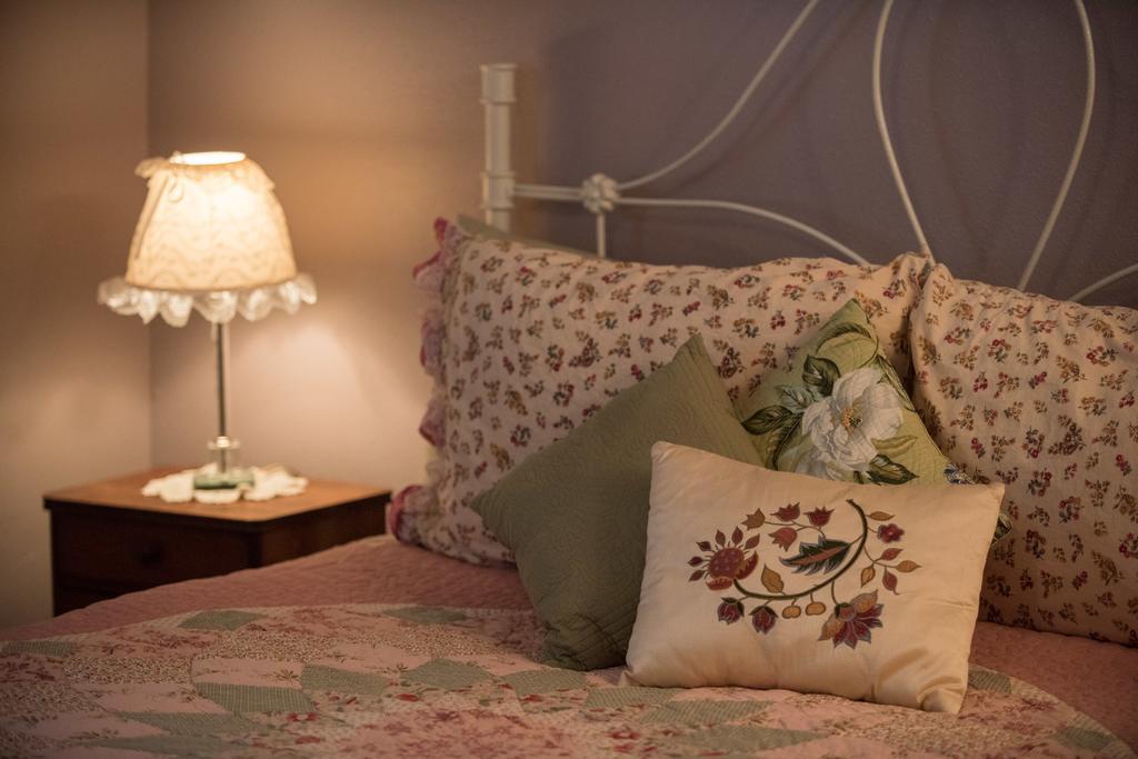 Western Pleasure Guest Ranch Sandpoint Buitenkant foto